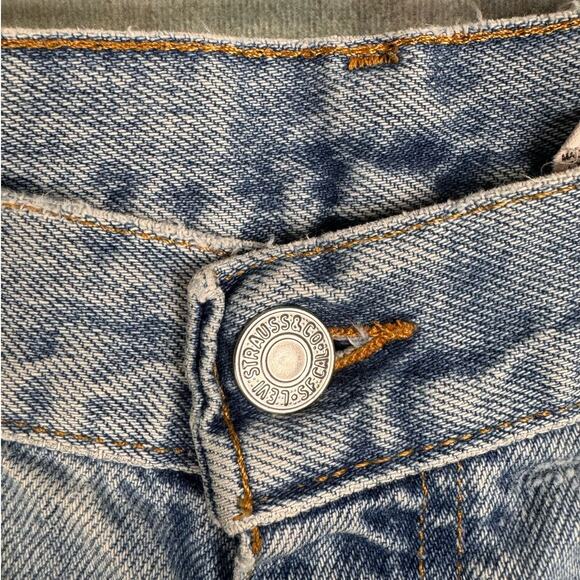 VTG Levis 901 Denim Jeans Mens Sz 36x32 Light Wash Relaxed Fit Straight Leg - Picture 8 of 10